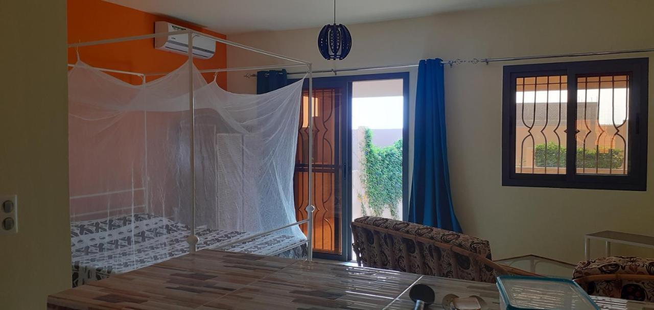 Dekk Jamm, Ou L'On Trouve La Paix Hotel Тубаб Диалау Екстериор снимка